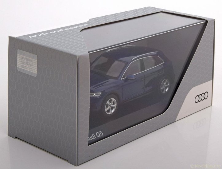 iScale 1:43 Audi Q5 blauwmetallic in dealerverpakking