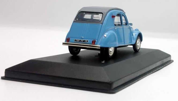 Odeon 1:43 Citroen 2 CV 1964 blauw, product by IXO