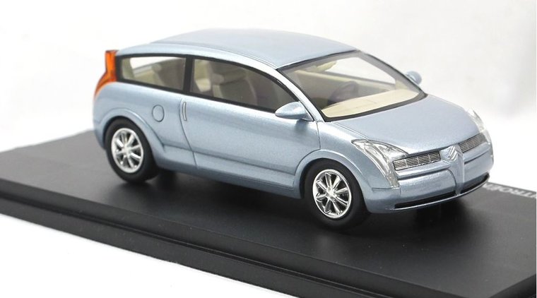 Fransstyle 1:43 Citroen C4 Volcane 1998 300 stuks zilver