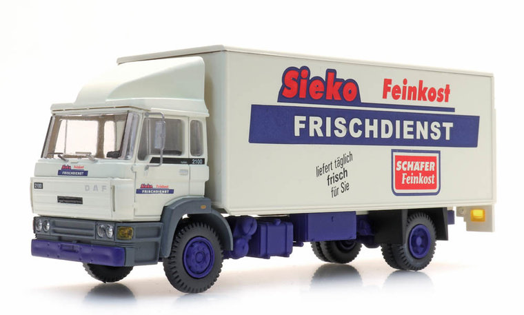 Artitec 1:87 DAF Kantelcabine kofferopbouw Sieko Frischdienst wit