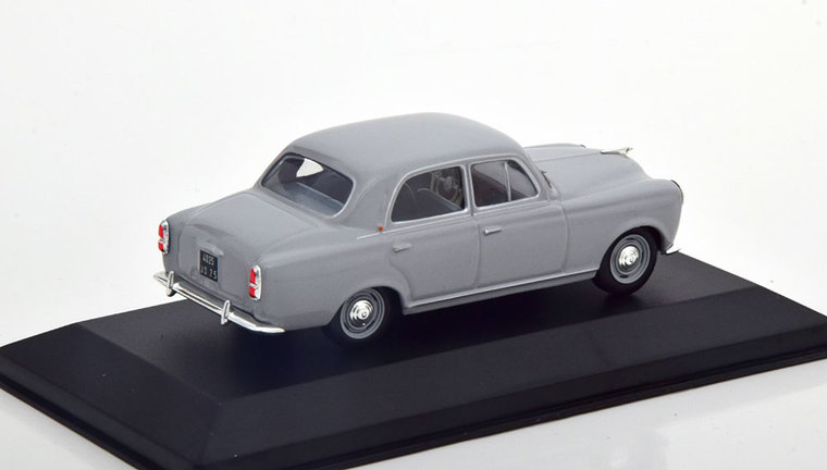 Odeon 1:43 Peugeot 403 1956 grijs, product by IXO