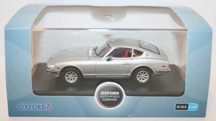 Oxford 1:43 Datsun 240Z zilver
