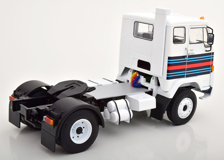 Road Kings 1:18 Volvo F88 Martini Racing Team 1975