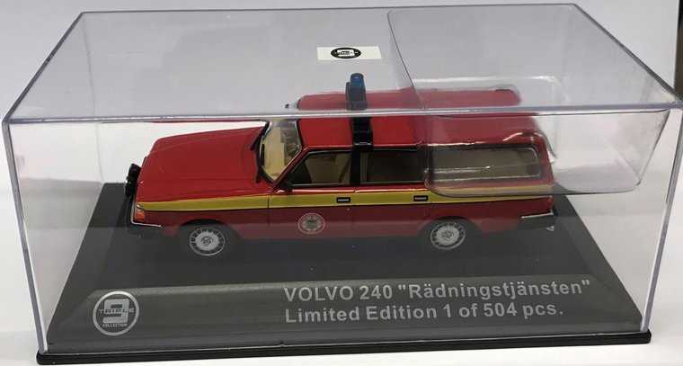 Triple9 Premium 1:43 Volvo 240 &quot;Radningstjansten&quot; 1983 Reding Zweden