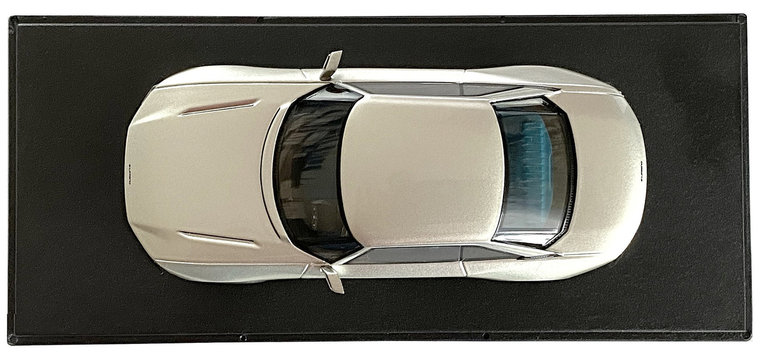 VOXxi9 1:43 Peugeot e-Legend 2018 boxed diecast