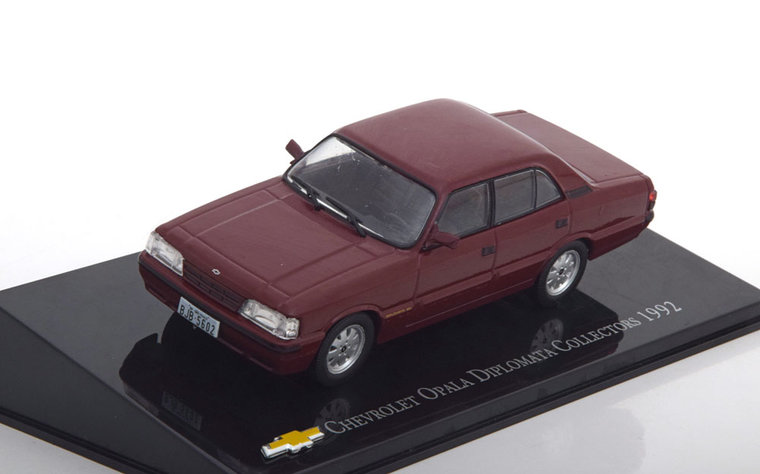 Atlas 1:43 Chevrolet Opala Diplomata Collector 1992 donkerrood