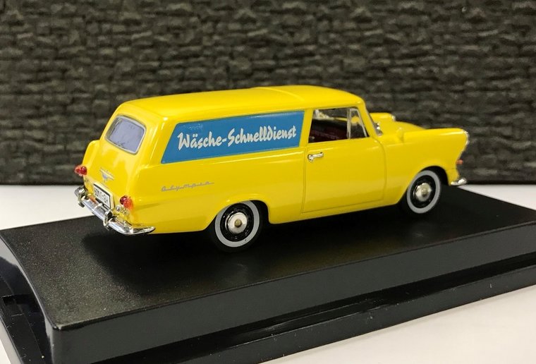 Starline 1:43 Opel Record P2 Caravan Wassche Schneldienst