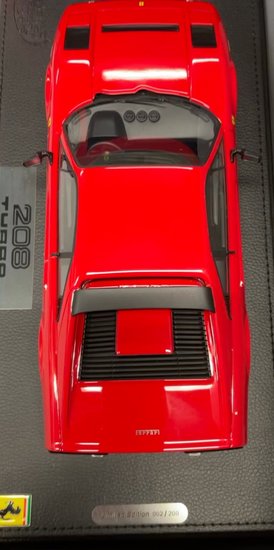 BBR Models 1:18 Ferrari 208 GTB TURBO Limited edition 002 / 200 pcs met  VITRINEPLEXIGLAS DISPLAY CASE 