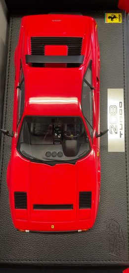 BBR Models 1:18 Ferrari 208 GTB TURBO Limited edition 002 / 200 pcs met  VITRINEPLEXIGLAS DISPLAY CASE 