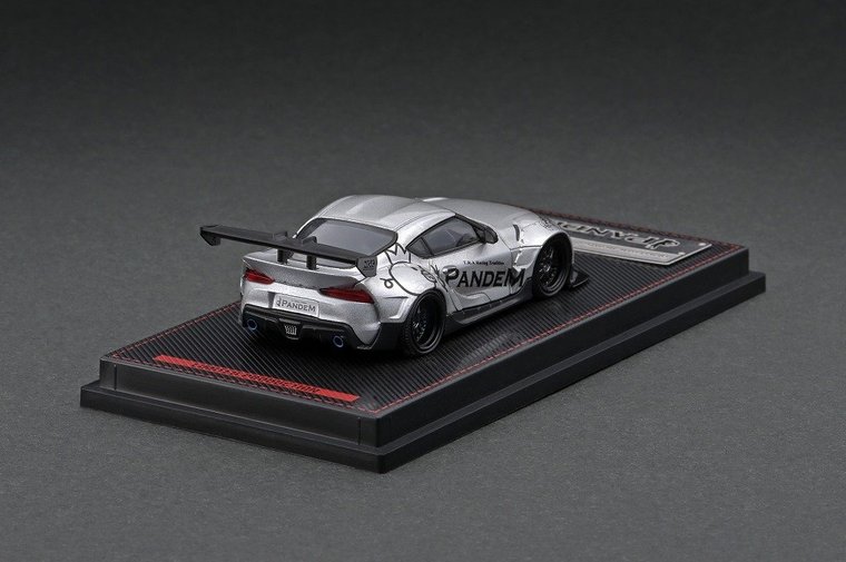 Ignition Model 1:64 Toyota Pandem Supra ( A90) zilver with Mr Miura
