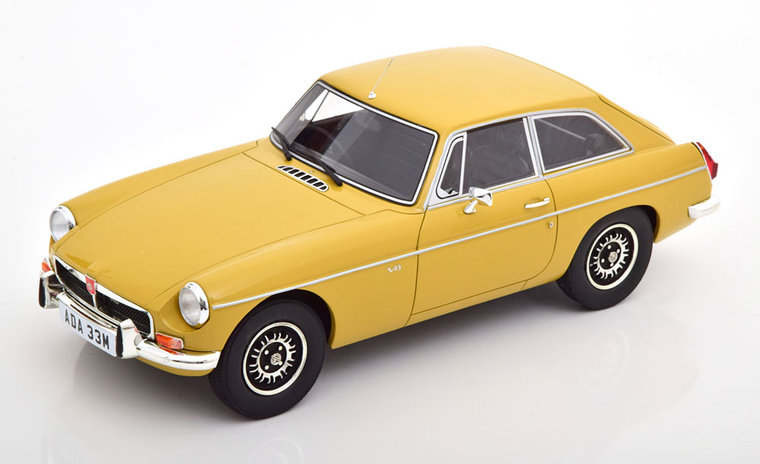 Cult Models 1:18 MG B GT V8 harvest gold yellow 1973