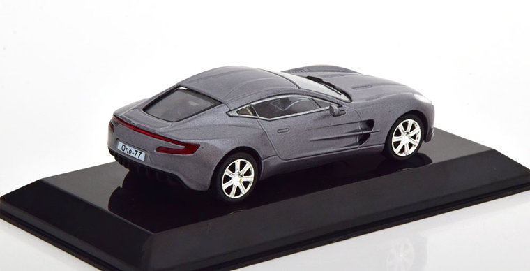 Atlas 1:43 Aston Martin One 77 2009 grijs metallic