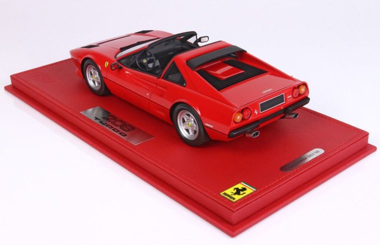 BBR Models 1:18 Ferrari 208 GTS Turbo 1983 Rosso Resin model, oplage 120 stuks