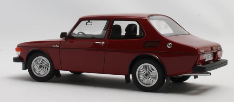 Cult Models 1:18 Saab 99 Turbo donker rood 1978