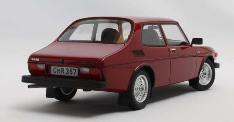 Cult Models 1:18 Saab 99 Turbo donker rood 1978