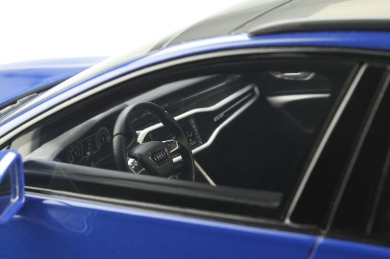 GT Spirit 1:18 AUDI RS 6 AVANT Nogaro blue