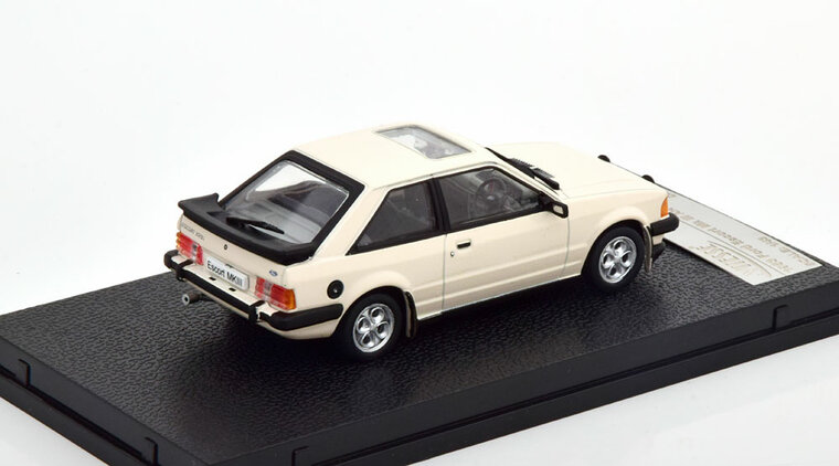 Vitesse 1:43 Ford Escort MK3 XR3i RHD 1983 wit