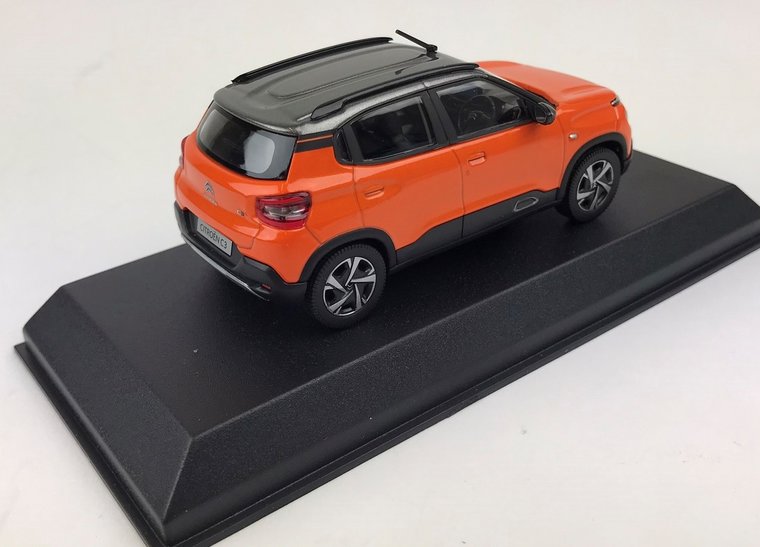 Norev 1:43 Citroen C3 (Indian market) 2021 - Oranje met grijs