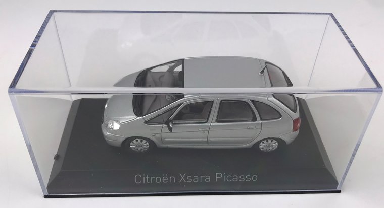 Norev 1:43 Citroen Xsara Picasso 2004 - zilver