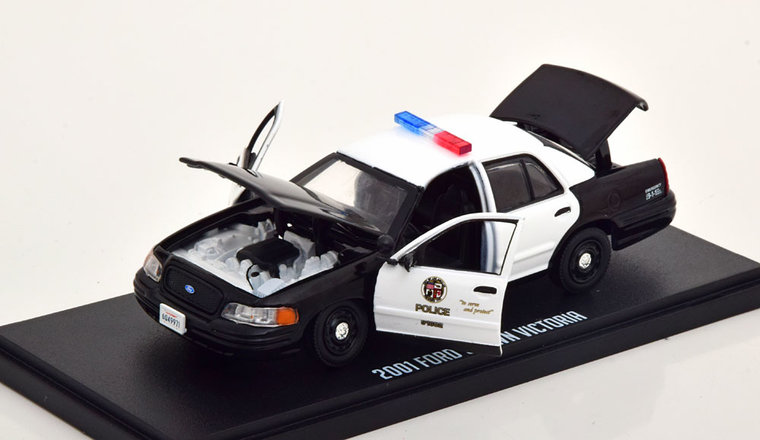 Greenlight 1:43 Ford Crown Victoria 2001 Police Los Angeles LAPD Drive 2011