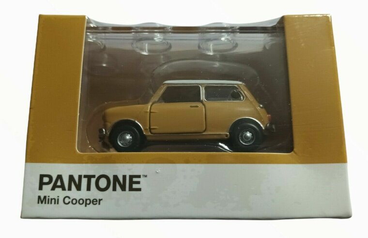 Tiny Toys 1:50 Mini Cooper MKI X Pantone oranje