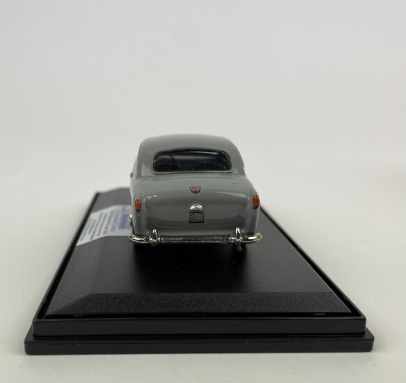 Rialto Models 1:43 MG TD Arnolt Bertone Coupe Discwheels