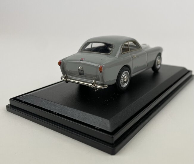 Rialto Models 1:43 MG TD Arnolt Bertone Coupe Discwheels