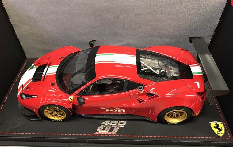 BBR Models 1:18 Ferrari 488 GT Modificata 2020 rood oplage 228 stuks 