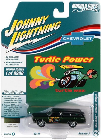 Johnny Lightning 1:64 Chevrolet Chevelle Wagon 1965 Turtle Wax groen metallic 