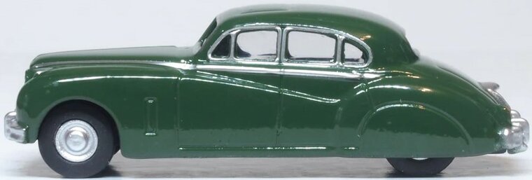 Oxford 1:64 Jaguar MKVII groen, in vitrine