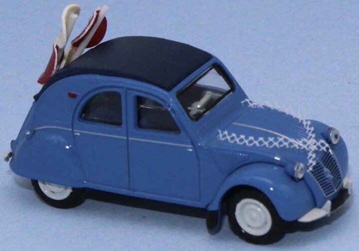 Les Classiques 1:87 Citroen 2CV AZLP Trouwauto met luchtballonen 1958 blauw