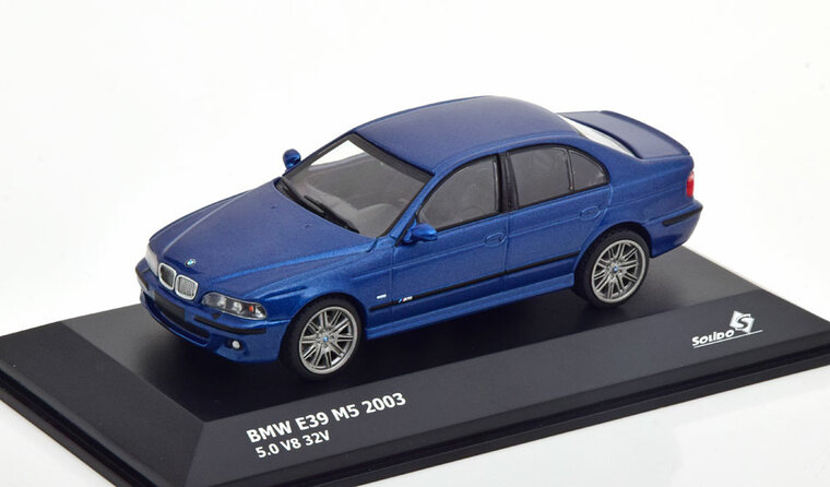 Solido 1:43 BMW M5 E39 5.0 V8 32V 2003 blauw metallic