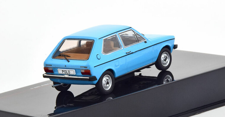 IXO 1:43 Volkswagen Polo MK II 1975 lichtblauw