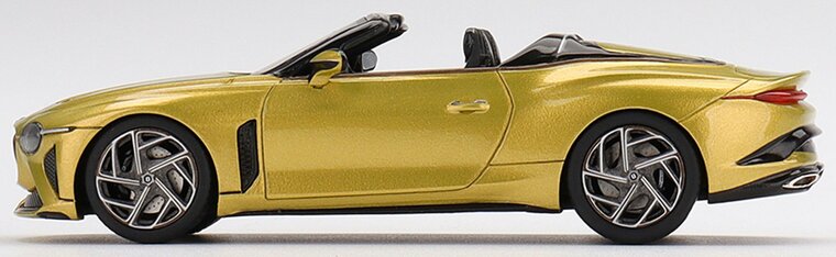 True Scale 1:43 Bentley Mulliner Bacalar Cabriolet 2021 yellow flame