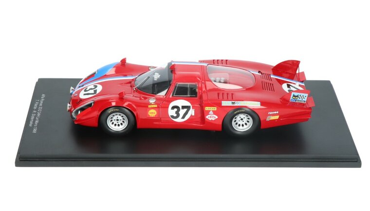 Spark 1:18 Alfa Romeo 33/2 No.37, Pilette/Slotemaker 24h Le Mans 1968 met vitrine