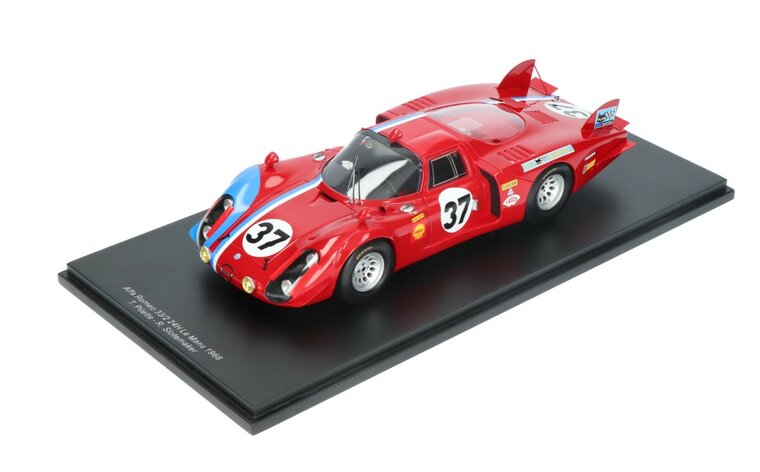 Spark 1:18 Alfa Romeo 33/2 No.37, Pilette/Slotemaker 24h Le Mans 1968 met vitrine