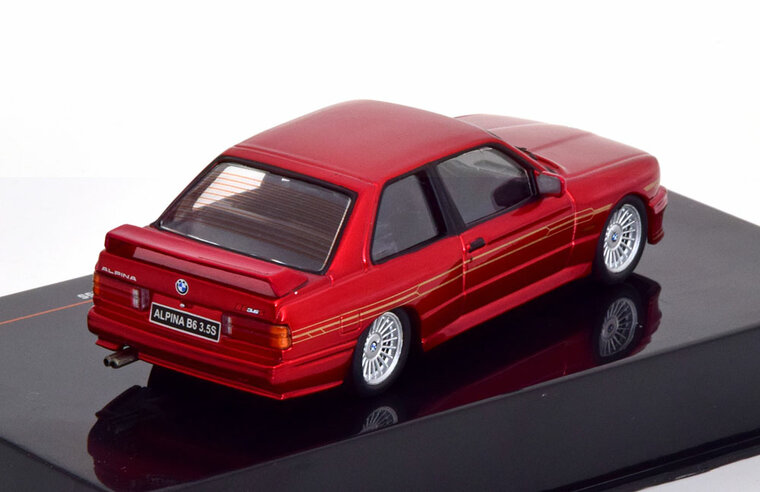 IXO 1:43 BMW Alpina B6 3.5S, 1989 rood metallic
