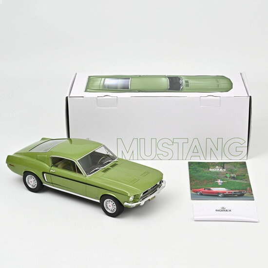 Norev 1:12 Ford Mustang Fastback GT 1988 lichtgroen metallic