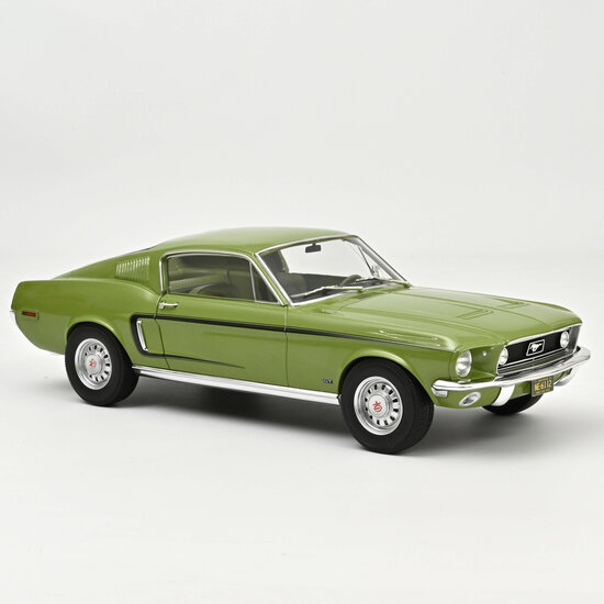 Norev 1:12 Ford Mustang Fastback GT 1988 lichtgroen metallic