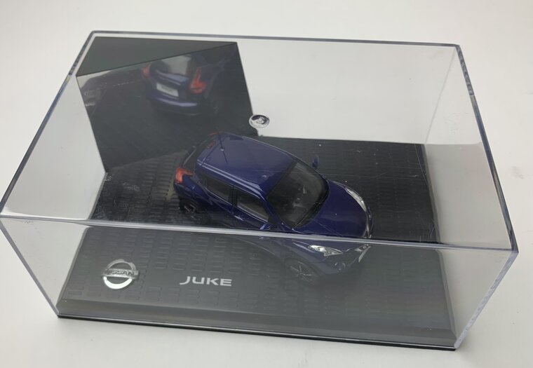 Nissan Model Car Collection 1:43 Nissan Juke blauw