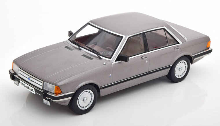MCG 1:18 Ford Granada MK2 2.8 Ghia 1981 donkergrijs metallic