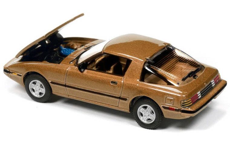Johnny Lightning 1:64 Mazda RX7 1981 Maya goud metallic