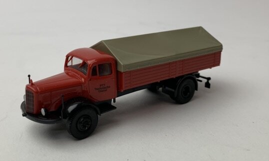 Brekina 1:87 Mercedes L325 PP PTT Technische Dienst