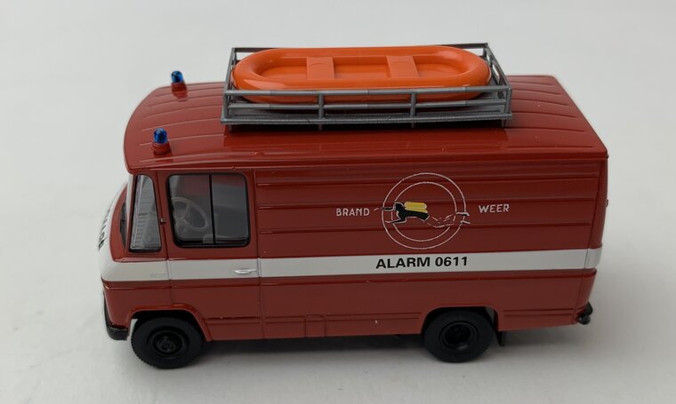 Brekina 1:87 Mercedes Benz L406 Brandweer Taucher Nederland