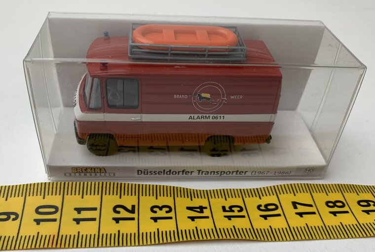 Brekina 1:87 Mercedes Benz L406 Brandweer Taucher Nederland