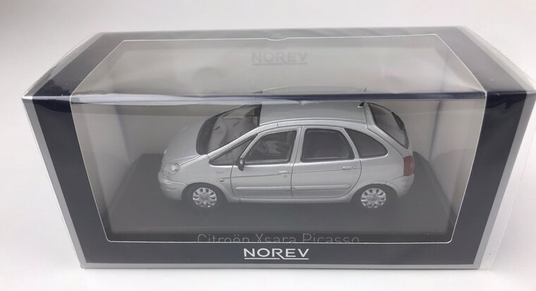 Norev 1:43 Citroen Xsara Picasso 2004 - zilver