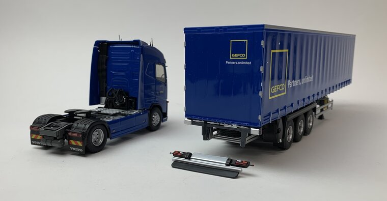 Eligor 1:43 Volvo FH4 Tautliner Gefco Partner - Truck met oplegger blauw