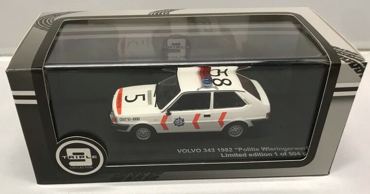 Triple9 Collection 1:43 Volvo 343 1400 &quot;Politie Wieringerwerf&quot; 1982 wit with original long bumpers.