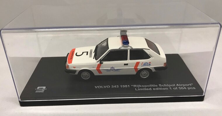 Triple9 Collection 1:43 Volvo 343 Rijkspolitie NL Schiphol