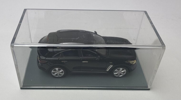 Neo Scale 1:43 Infiniti FX50 S zwart